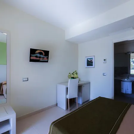 호텔 Valeria Del Mar 4*