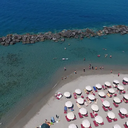 Valeria Del Mar Hotel